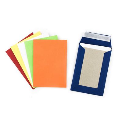 Promotion Graue Karton-Beschlagene Umschläge mit benutzerdefiniertem Logo und Kraftpapier